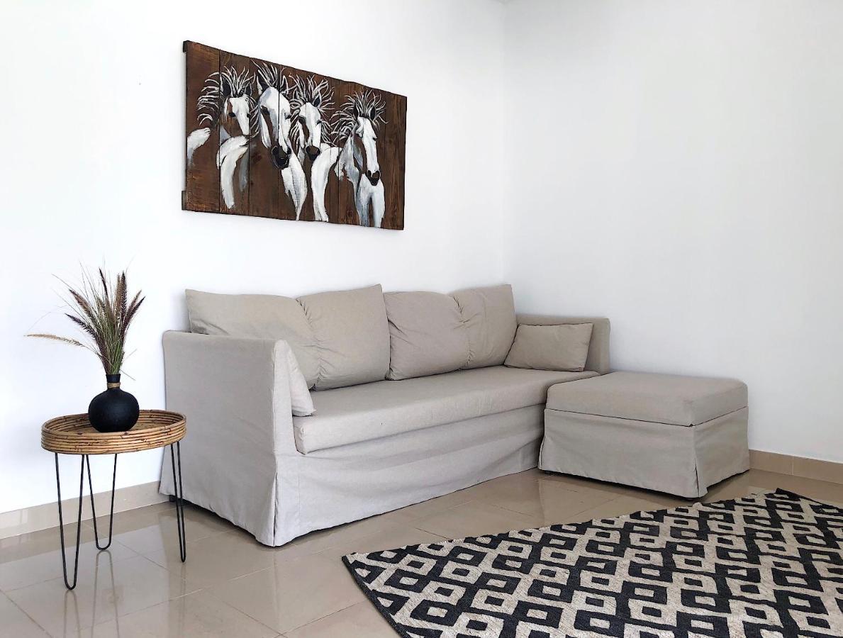 Villa D'aina * Propiedad Privada Con Piscina *