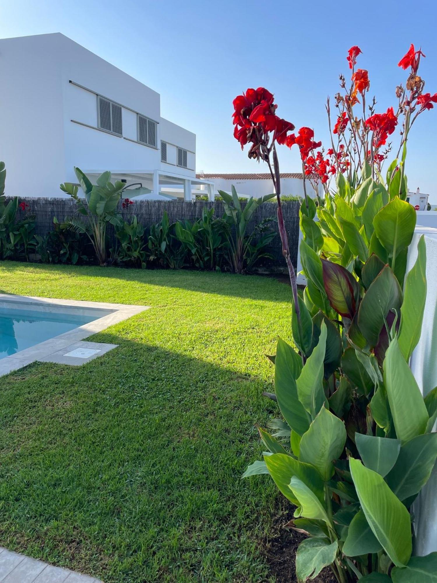 Villa D'aina * Propiedad Privada Con Piscina *